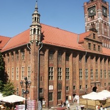  Ratusz Staromiejski 
